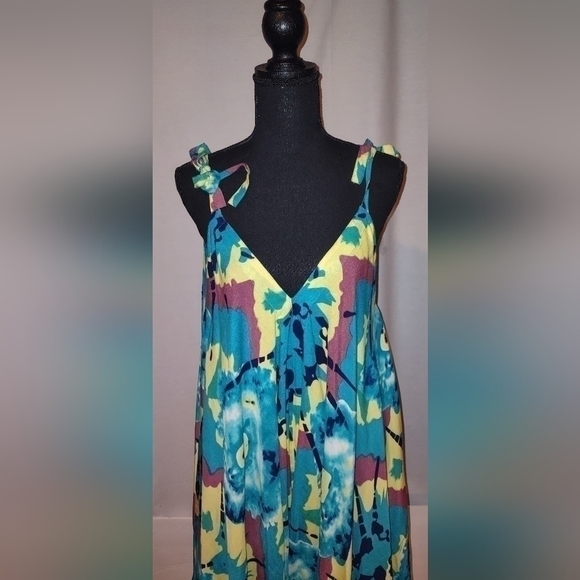 Scared Threads Boho Tie dyed Romper - Picture 3 of 6
